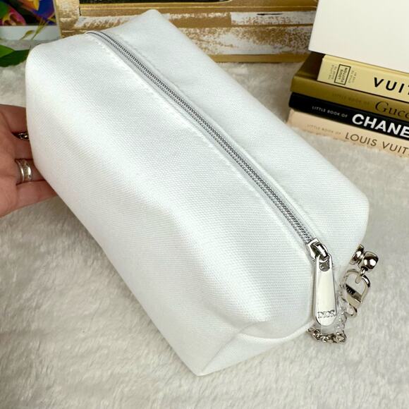 MISS DIOR cosmetic beauty crossbody or shoulder bag. NEW with strap! - Picture 6 of 11